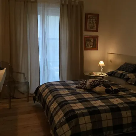 Apartment Peace-loving House 